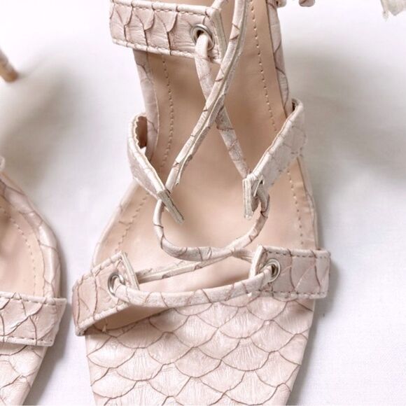 NWOT Miss Lola PARADISE SKIES - Nude - Picture 5 of 9